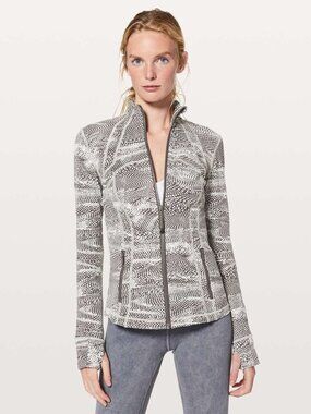 Lululemon Define Jacket Swerve in Vapor Metal Grey Size 8